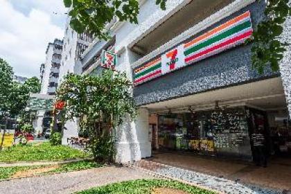 ARCORIS SOHO MONT KIARA TWO BEDROOM @KUALA LUMPUR - image 8