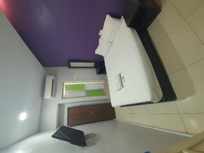 OYO 90138 Hotel Elwarda Klcity - image 16