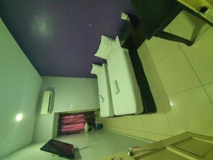 OYO 90138 Hotel Elwarda Klcity - image 19
