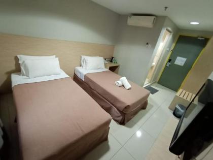 Hotel Living at Dsulaiman Near to Kampung Baru Chow Kit Kuala Lumpur - image 20