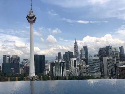 Ceylonz Suites by Perfect Host - image 1