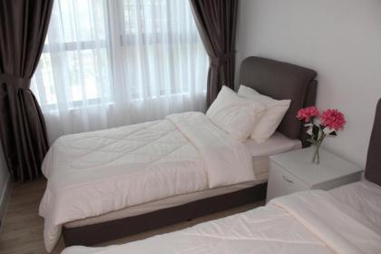 Jamaco Luxury Home Premium Two Bedroom Suite 2303 - image 6