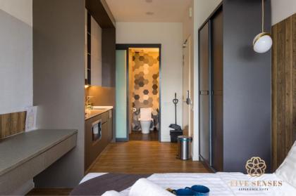 Executive Studio . Five Senses Ceylonz Suite #S - image 27