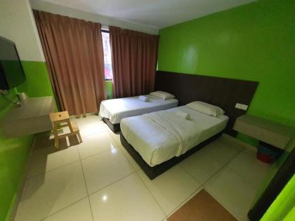 OYO 90173 Hotel Mekong - image 17