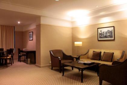 Pacific Regency Hotel Suites - image 17