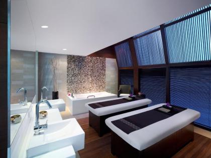 Traders Hotel Kuala Lumpur - image 17