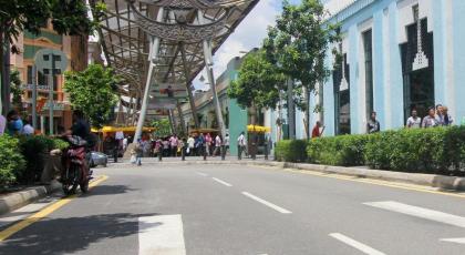 Leo Backpackers @ Central Market - image 10