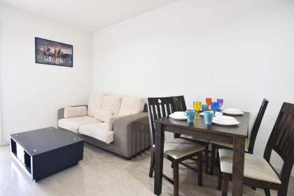 COZY 2BR Fairlane Residences Next To Lot 10 - image 8