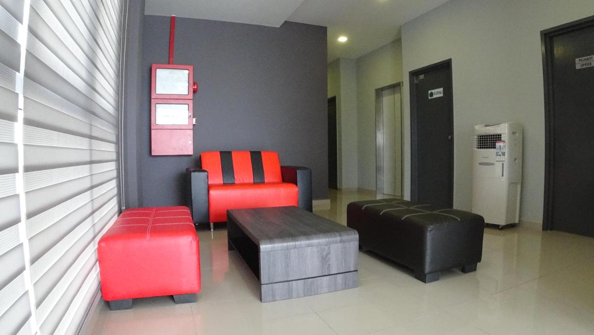 The Red Hotel - image 5