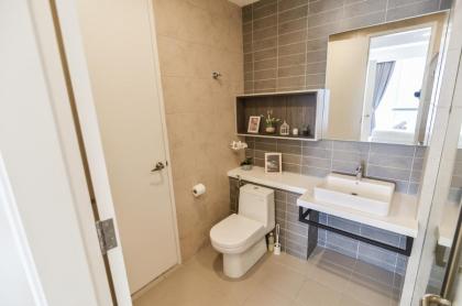 Greystone Robertson Residence - image 22