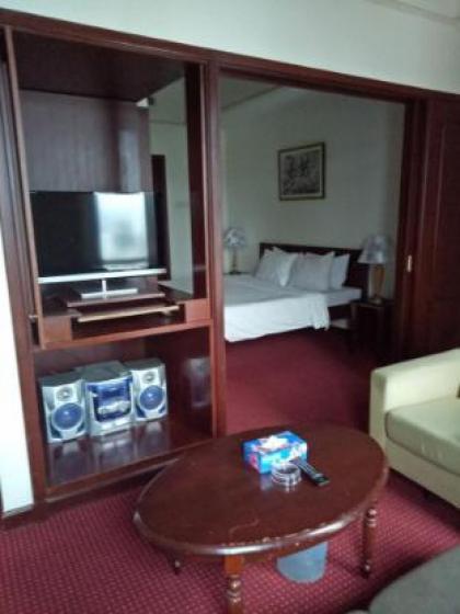 Sky Apartments at Times Square - image 22