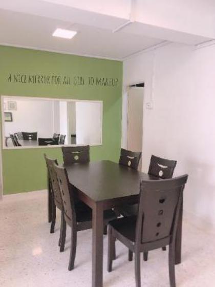 Budget KL Maluri Flat Mihaja Blok 17 WIFI 3R2B - image 9