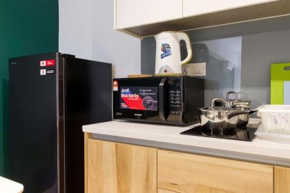 Avenue D'Vogue at Section 13 PJ - image 21