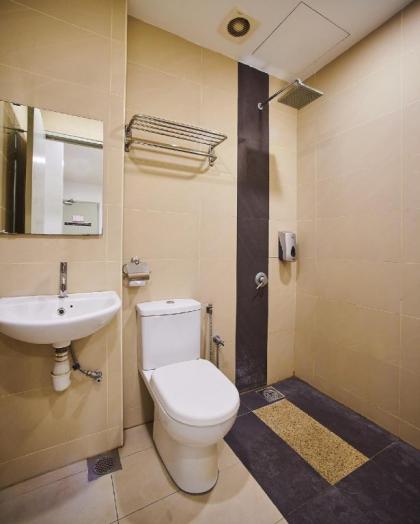 V Hotel Pudu - image 20