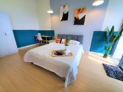Continew Leisure agoda @ A-28-3A