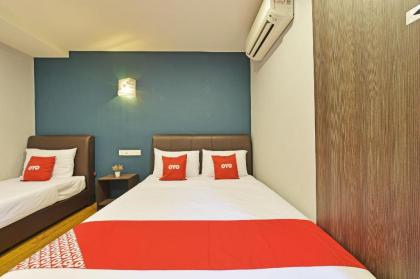 OYO 90829 Bergamo Hotel - image 21