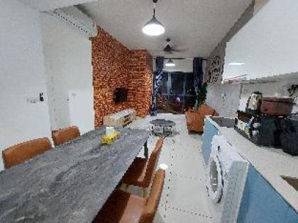 Continew Residensi  @5 Min Walking to IKEA Cheras - image 4