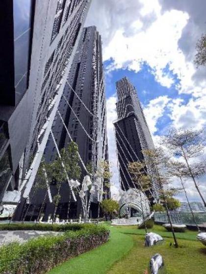 Modern Suites Arte@Mont Kiara 2B1.5B 3 PAX 