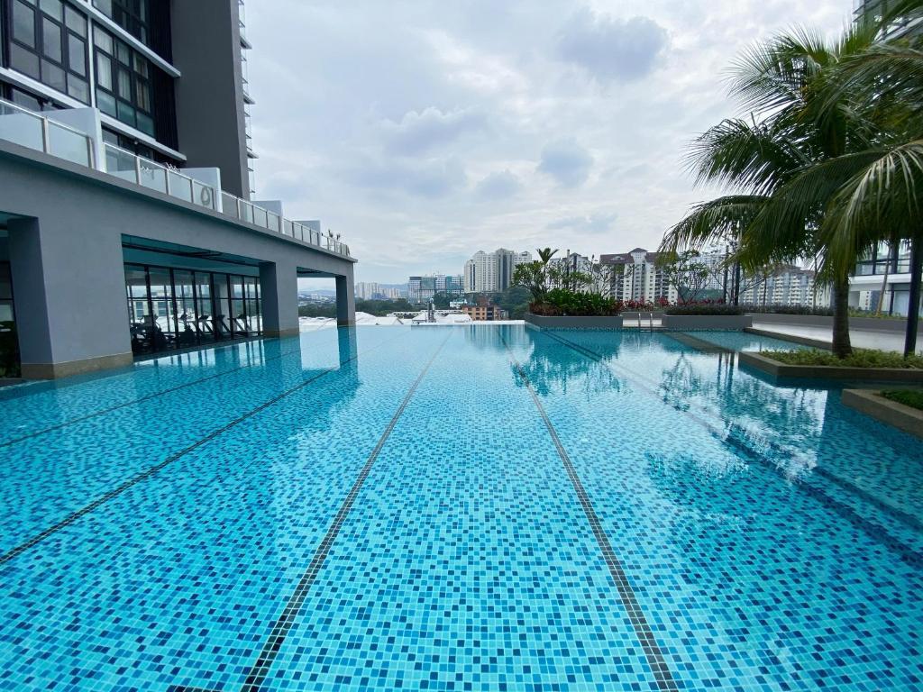 Sanitized Queensville near Midvalley #Netflix - image 7