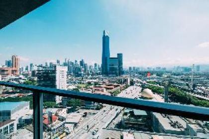 NEW!Comfy 2 BRContinew Residensi8pax near Ikea - image 13
