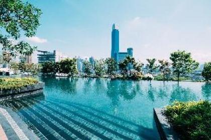 NEW!Comfy 2 BRContinew Residensi8pax near Ikea - image 18