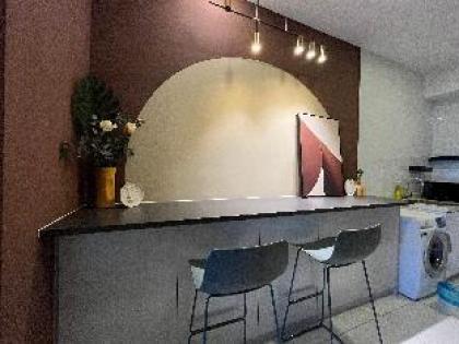 One BR Suite @ MITEC Arte Mont Kiara - image 6