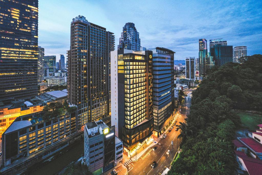 Santa Grand Signature Kuala Lumpur - main image