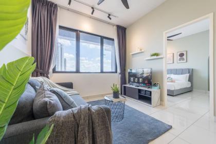Gorgeous Green Home Near Velocity in KL City -7pax - image 24