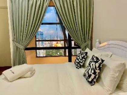 Duplex Unit Arte Mont Kiara KL Skyline View (2BR) - image 3