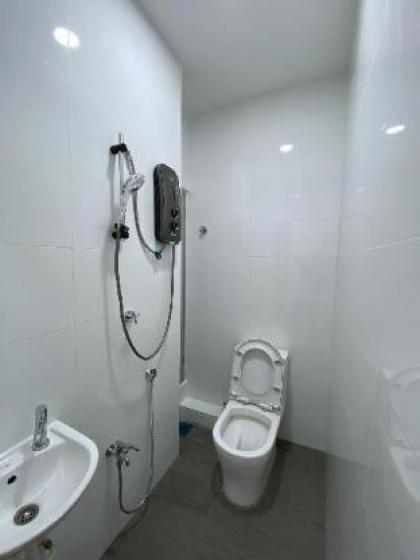 Entire 2Bedroom Fahrenheit88 Condo Facing Pavilion - image 8