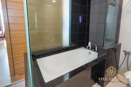 Queen Bedroom Suites  Kuala Lumpur #TB2Q1Q - image 6