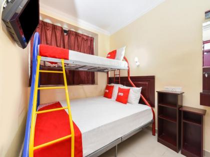 OYO 90562 J Hotel PJ - image 25