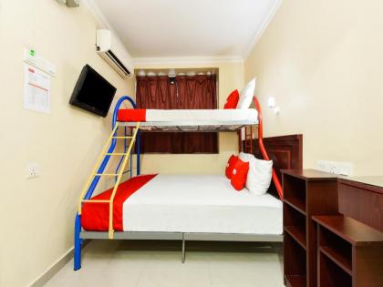 OYO 90562 J Hotel PJ - image 26