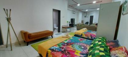 KLCC Gleneagles Apartment w Free Park & Wi-Fi  - image 23
