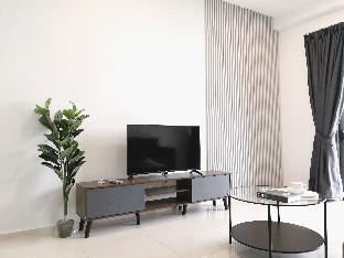 Premium Suite w City View by MOKA - main image