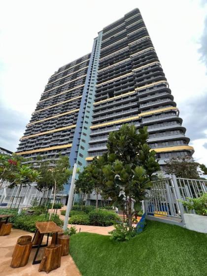 Sunway Velocity #3BR (CHERAS) Nice Pool View - image 30