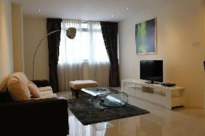 Peaceful Service Suites at Taragon Puteri Bintang - image 23