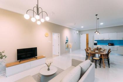 NEW! French Style 3BR 8paxMytownSunway Velocity - image 24