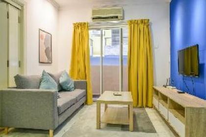 Cosy 1 Bedroom w King Bed  100MB WiFi Netflix - image 4