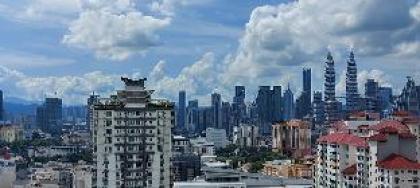 KLCC View Luxury 3 Bedroom Condo A free parking  - image 3