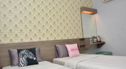 DUTA HOTEL - image 22