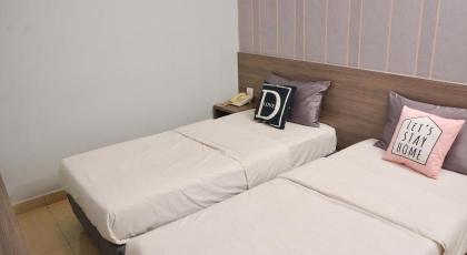 DUTA HOTEL - image 27