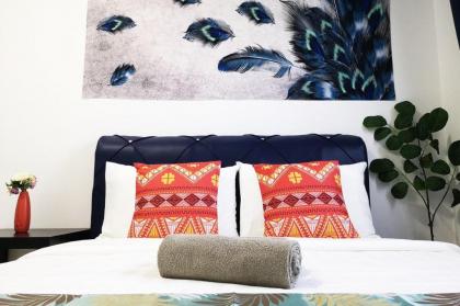 BOHEMIAN HOME 3 bedroom -10 mins to Mid Valley - image 22