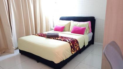 Cozy Studio at Mercu Summer Suites by malenehom - image 23