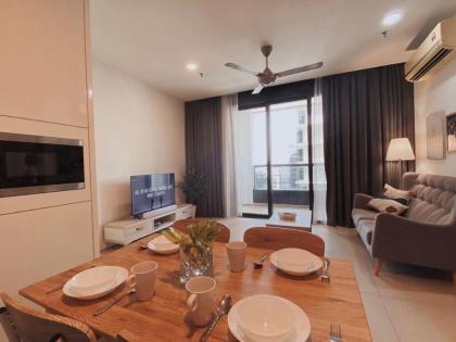 Simplicity at Its Finest 14pax@Arcoris Mont Kiara - image 25