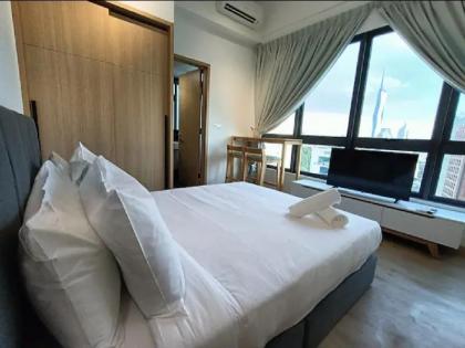 Luxury Bad Room  KlCC View At Pool On 35 Level - image 21