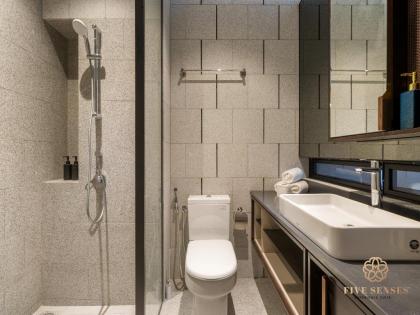 Nearby KLCC twin towers @ Scarletz Suites #Studio - image 26