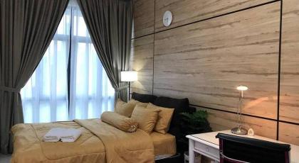 KLCC VIEW-3 BED LOVELY APARTMENTS IN KUALA LUMPUR - image 9