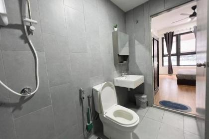 Spacious 3BR 7Pax near MRT  Sunway Velocity Mall - image 25