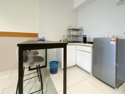 Couple Friendly 1BSuite @Arte Mont Kiara@Mitec - image 27